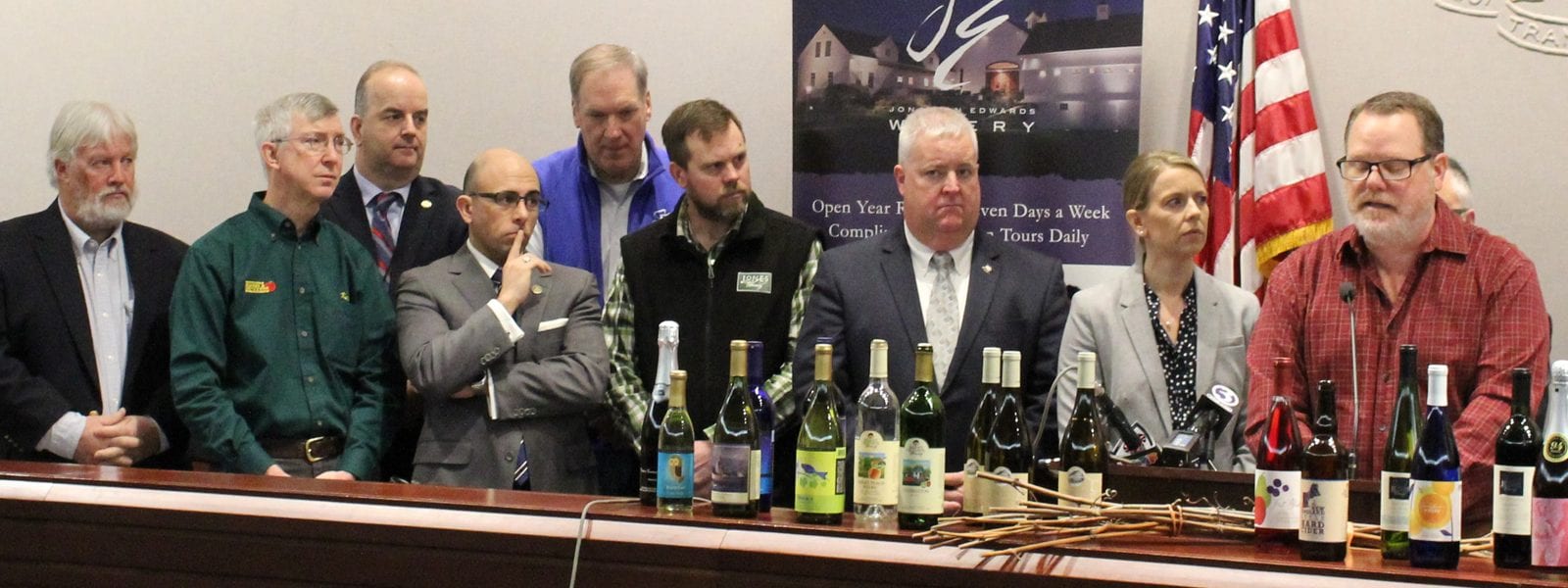 Sen. Miner supports CT farmers; will re-examine legislation that threatens state’s farm wineries - CT Senate Republic