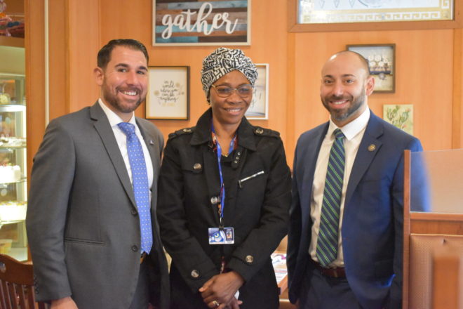 Sen. Cicarella, Rep. Zullo Meet with East Haven Residents at Twin Pines Diner - CT Senate Republic
