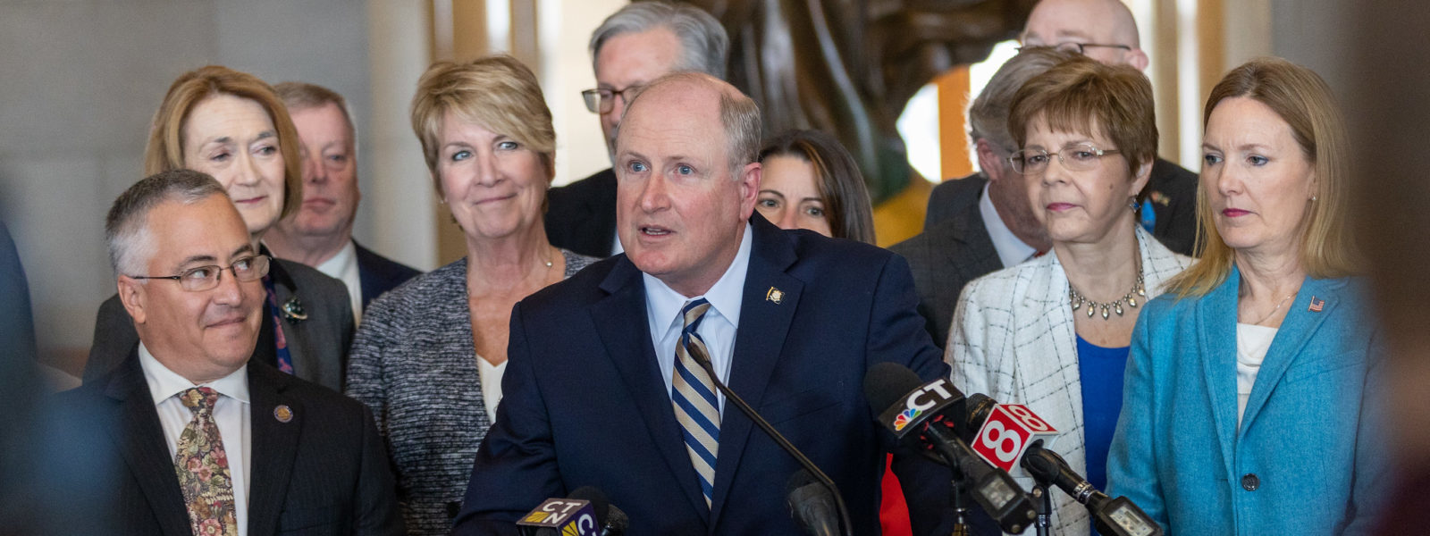 Sen. Kelly & CT Republicans Offer $1.2 Billion Tax Relief Plan for Working- and Middle-Class Families - CT Senate Republic