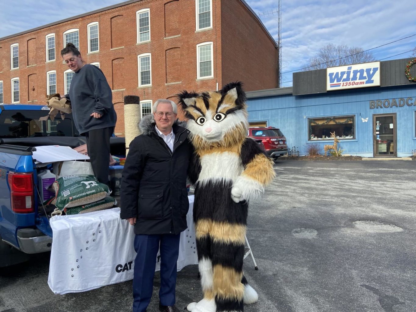 Supporting Paws Cat Shelter - CT Senate Republic