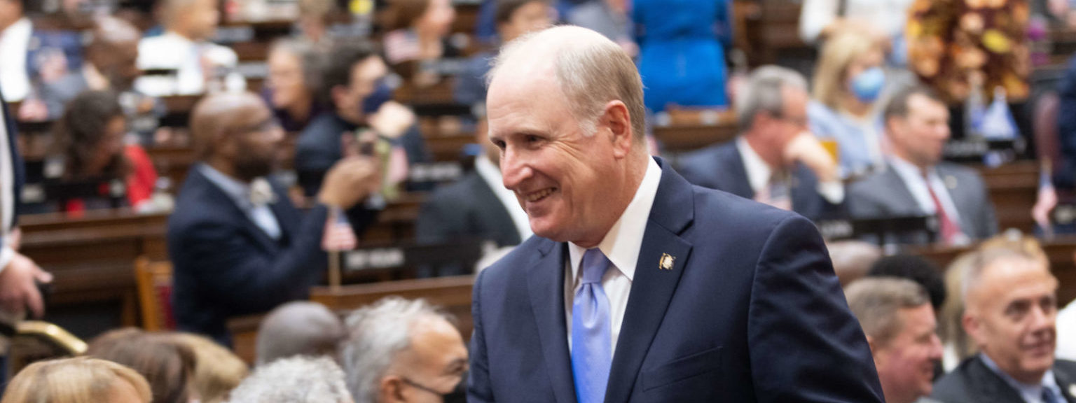 CT Republicans continue to offer a Better Way to more affordable CT. Sen. Kelly updates Talk of CT - CT Senate Republic