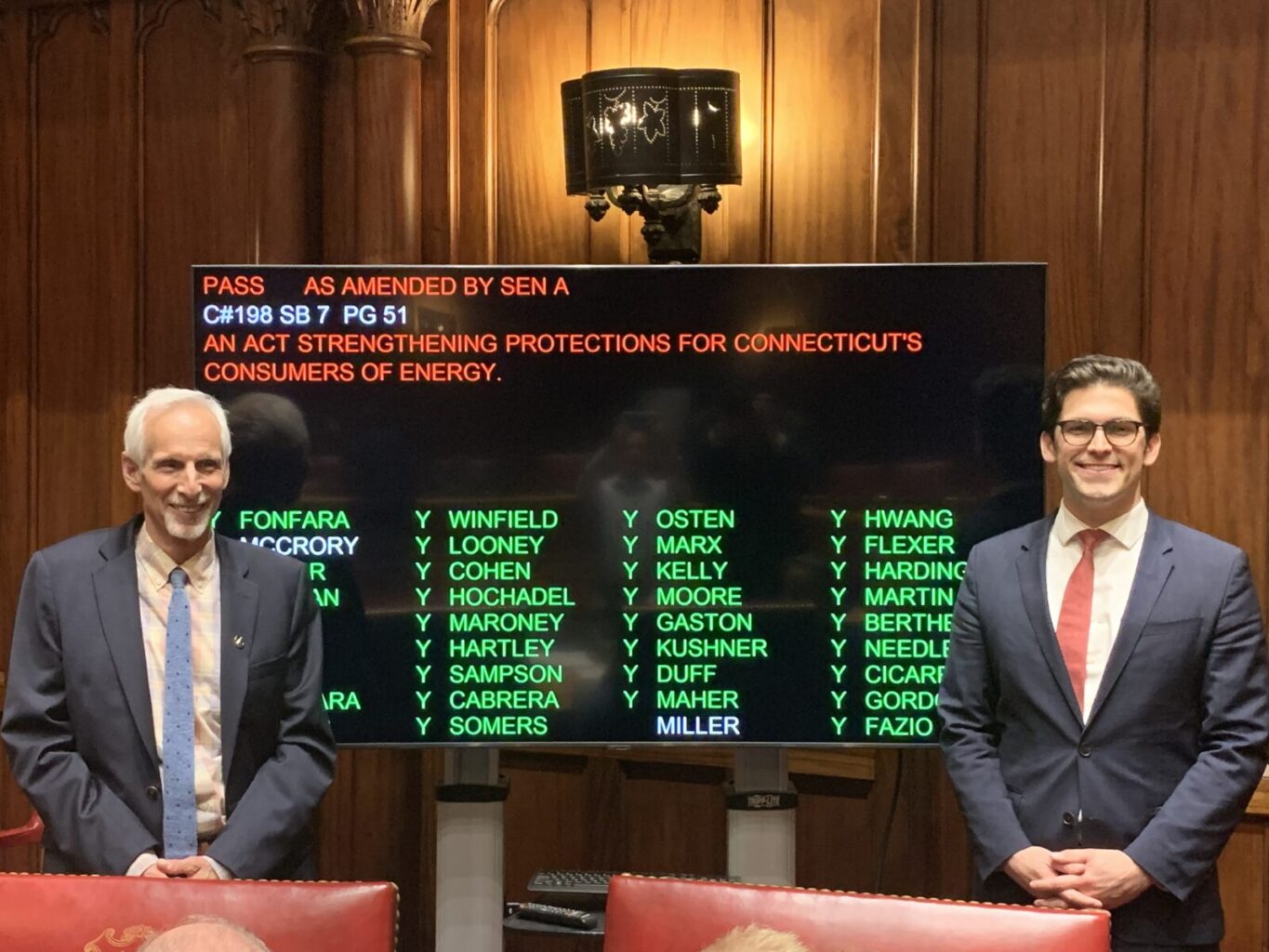 (Photo) Senator Fazio Commends Senate on Passage of Bipartisan Legislation Aimed to Decrease Consumer Energy Rates - CT Senate Republic