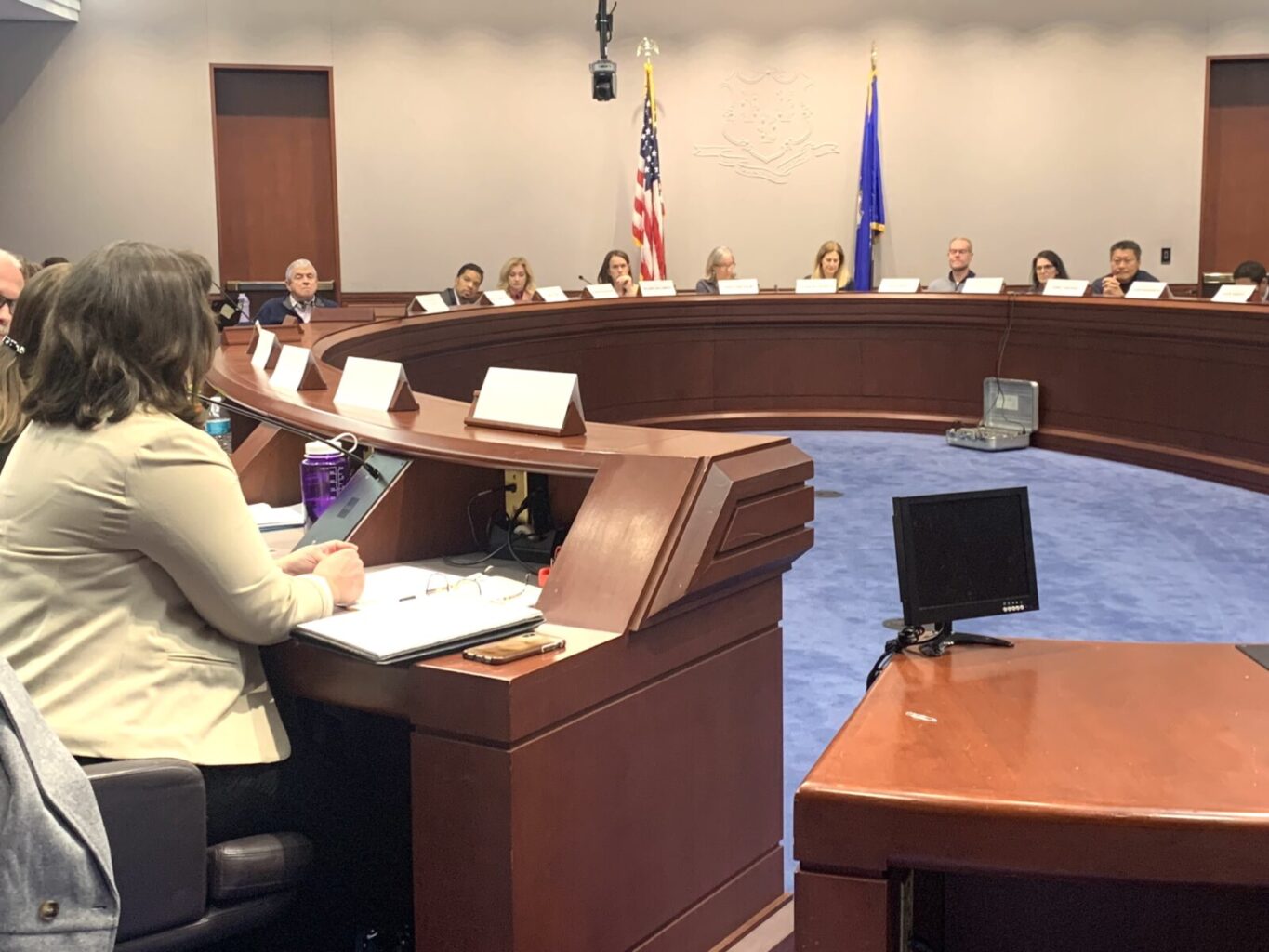 (photo) Sen. Hwang Addresses CT Librarians; Discusses E-Book Price Disparities - CT Senate Republic