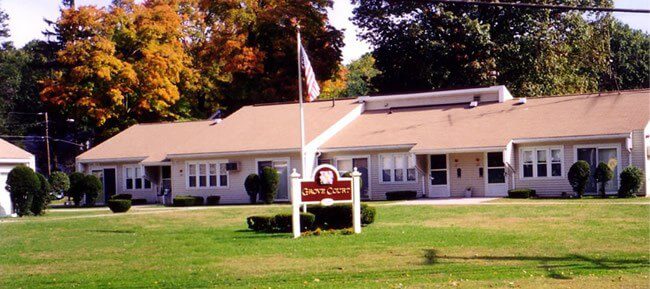 Sen. Gordon Applauds $1 Million Grant for Vernon’s Grove Court & Grove Court Extension Renovations - CT Senate Republic