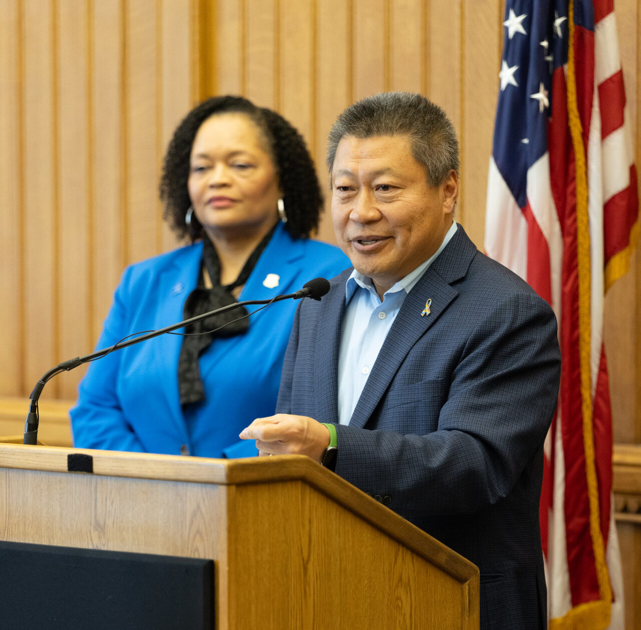Senator Tony Hwang Advocating for Autism Awareness - CT Senate Republic