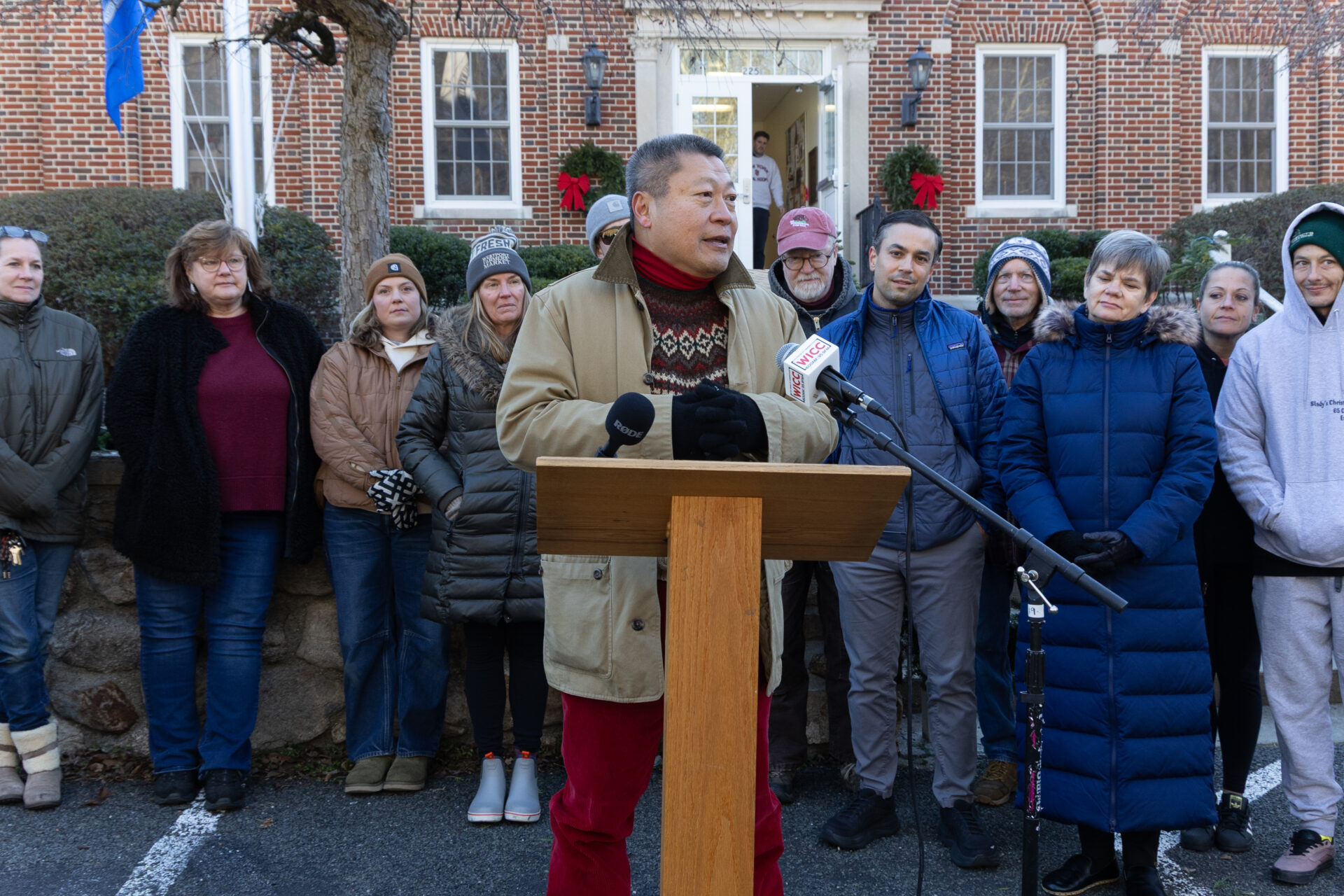 Senator Tony Hwang Locally Designates Easton as Connecticut’s Christmas Tree Capital, Highlights Ongoing Support for Local Farmers - CT Senate Republic