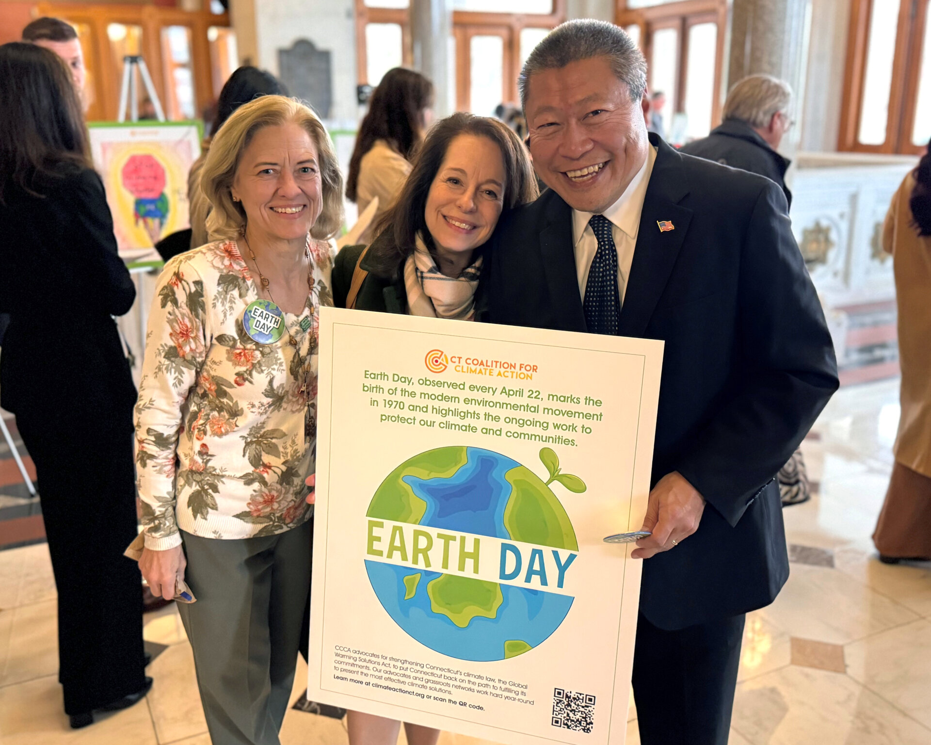 Photos: Sen. Hwang Marks Earth Day 2026, Highlights Environmental Stewardship & Community Engagement - CT Senate Republic