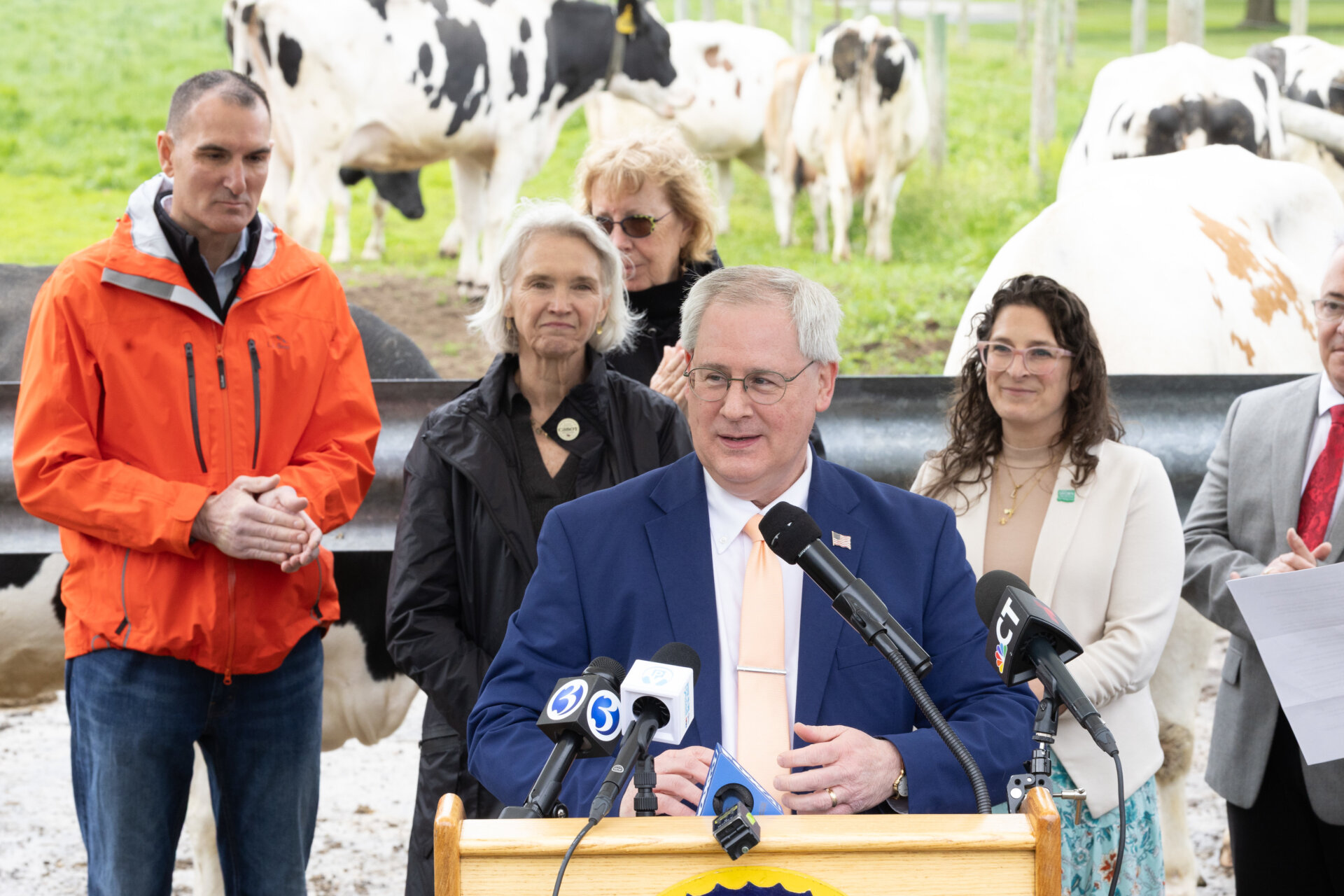 CT Senate GOP Statement on Dairy Farm $$$ - CT Senate Republic